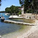 2486a Διαμέρισμα *