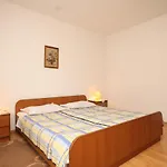 2486a Διαμέρισμα *